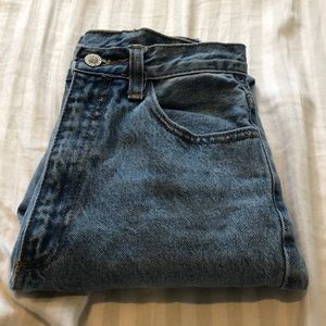 Brandy Melville Mom jeans